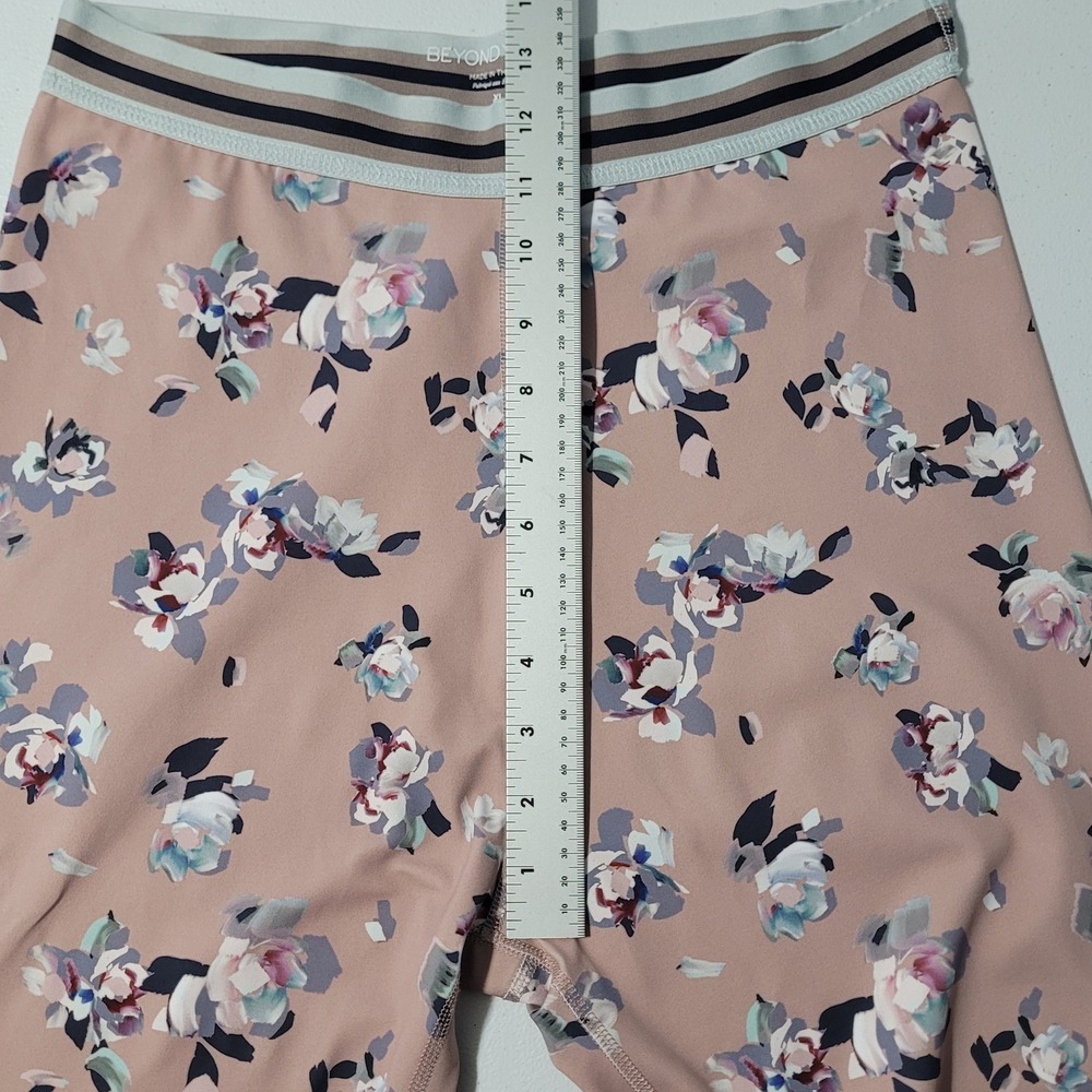 Beyond Yoga Floral High Waisted Leggings XL Pink Purple Striped Waistband USA - Picture 4 of 7